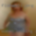 Women looking 20653
